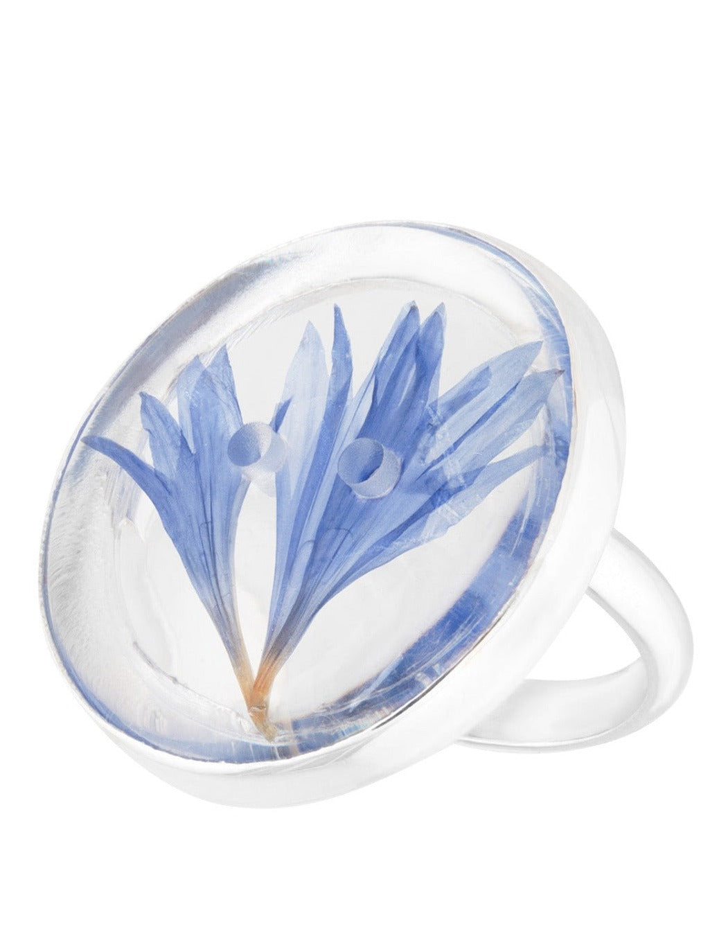 Blue lobelia in resin button top on silver band.