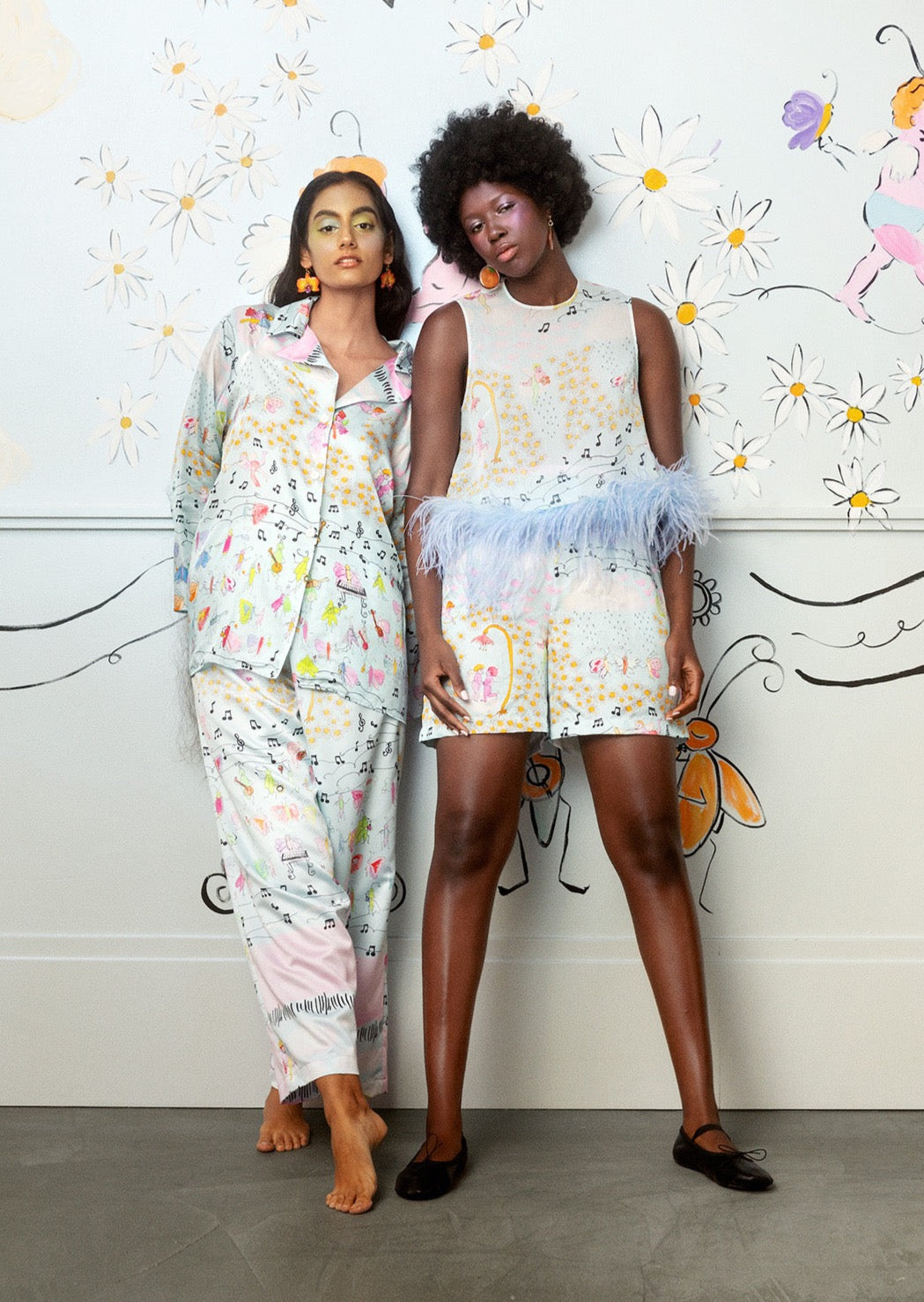 Relax into angelically soft viscose, printed in our SS22 Bad Girls Go to Heaven print. Dotted with cheerful daisies and music notes, our dancing bugs and high-flying cherubs