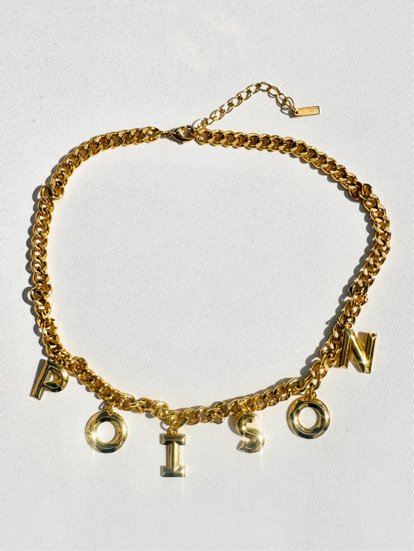 Poison Necklace in Gold