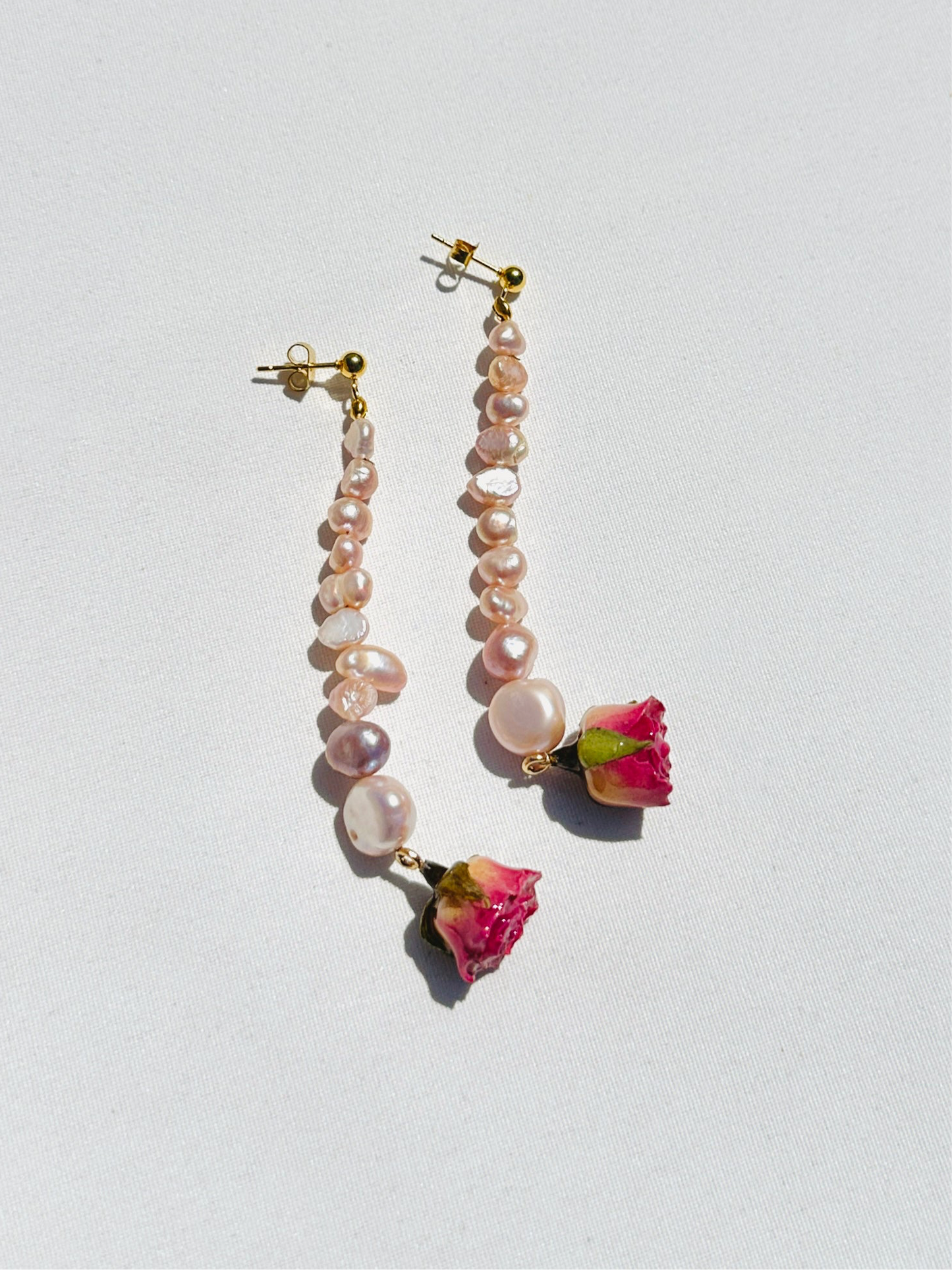 Queen Aurora Pearl Earrings