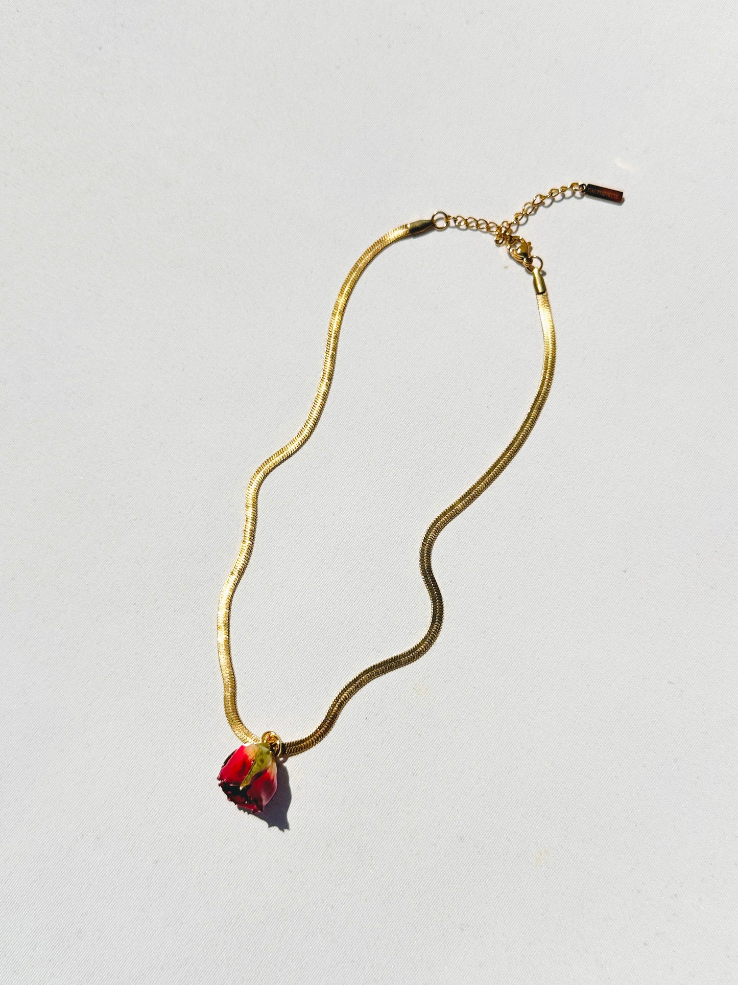 Liquid Gold Necklace in Vampire