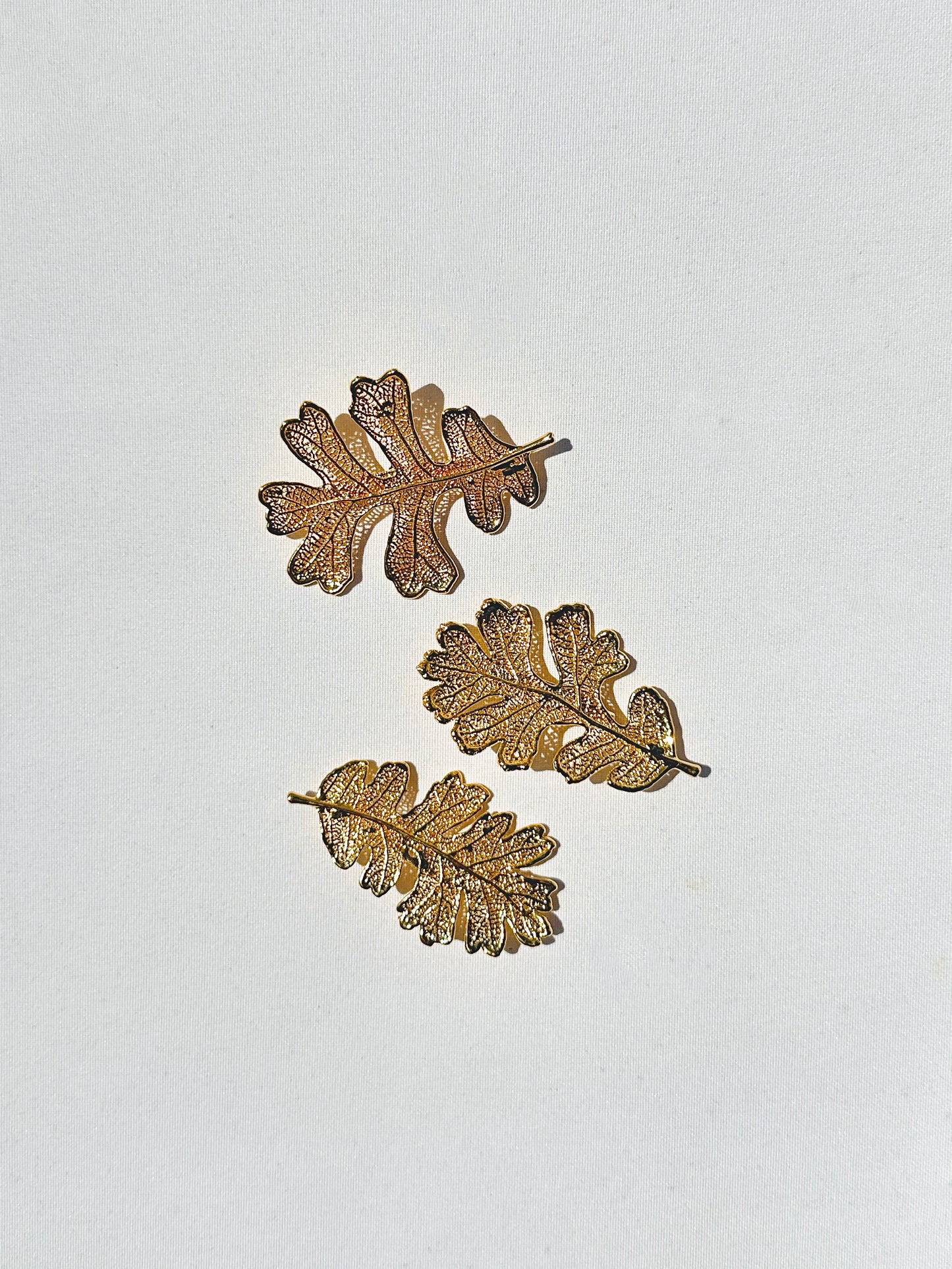 Golden Oak Leaf Brooch / Pendant