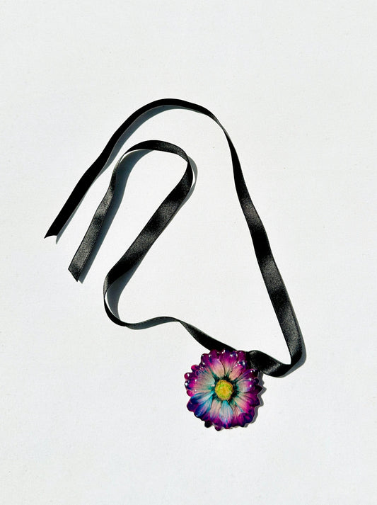 Lunar Daisy Ribbon Choker