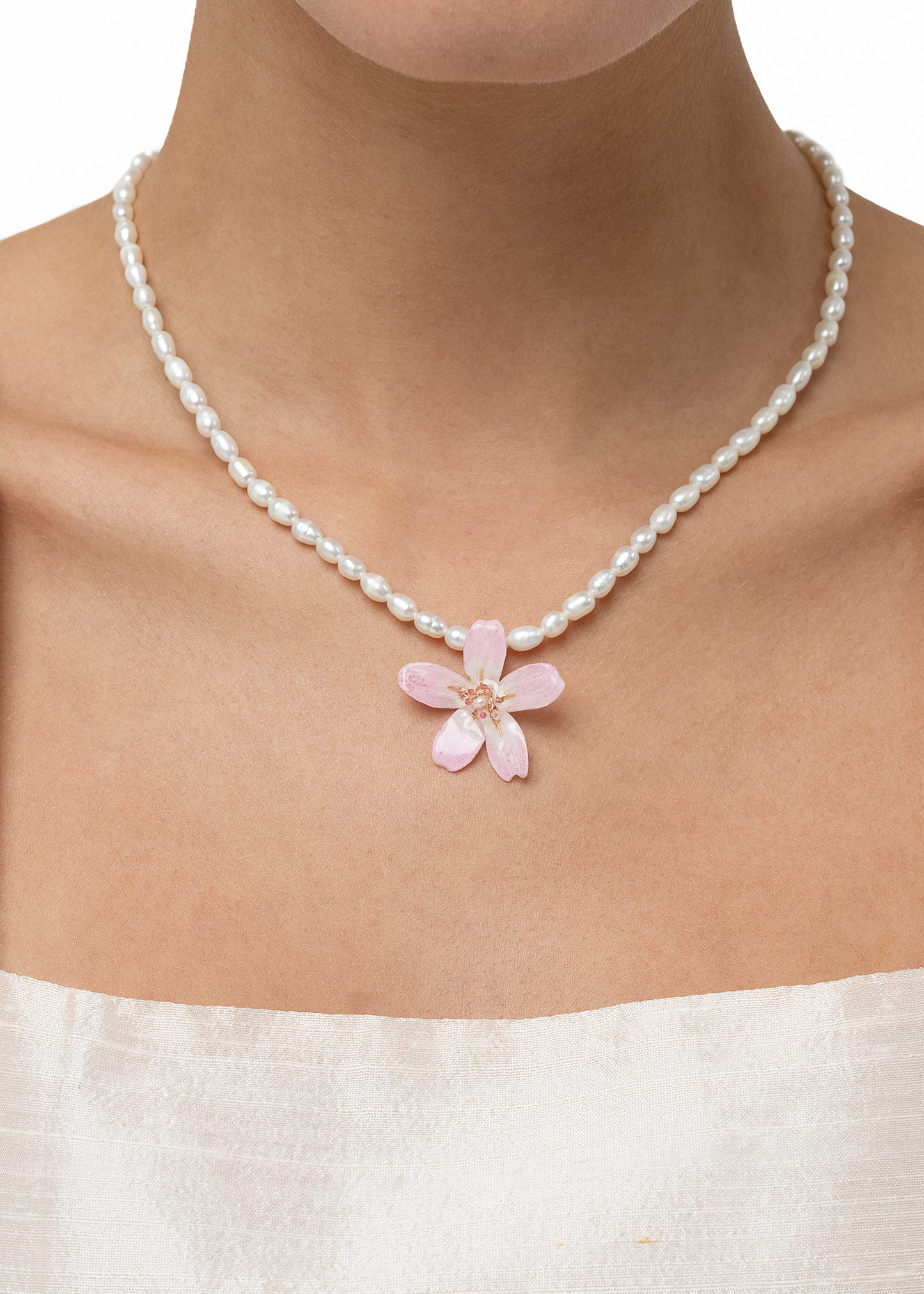 Sakura Pearlie Necklace